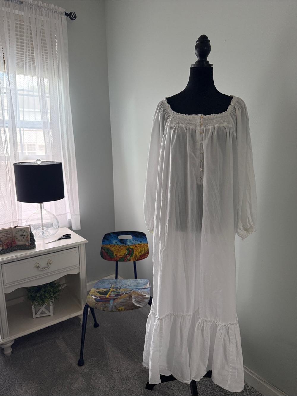 Eileen West nightgown